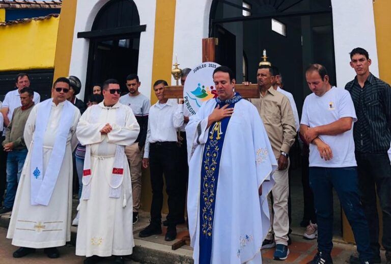 Arciprestazgo de los Pueblos del Sur Zona Alta realizó Jubileo de los Movimientos de Apostolado
